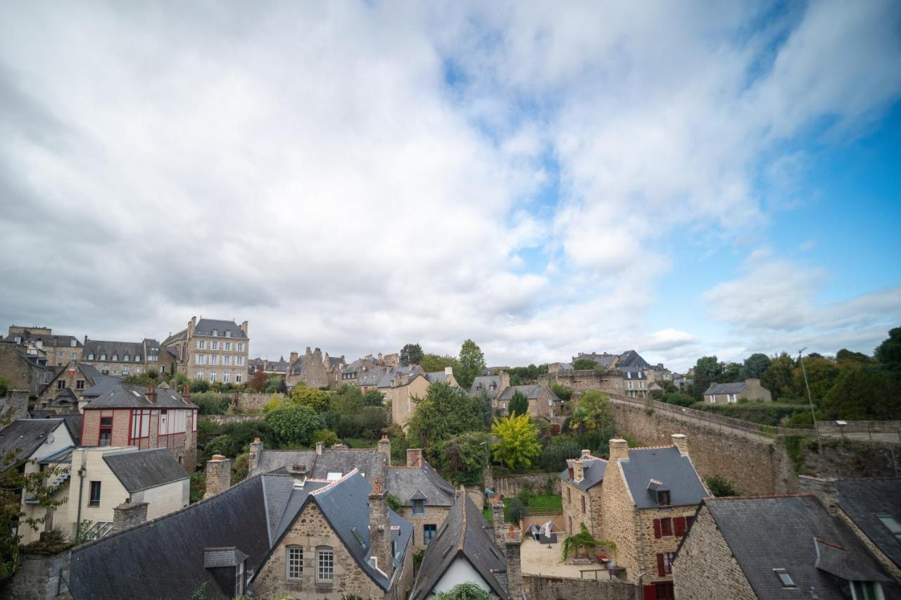 L'horloge Appartement Dinan Buitenkant foto